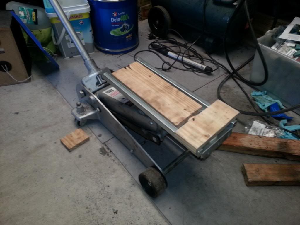 Diy Transmission Jack : Big Red 1,000 lb. Roll-Under Transmission Jack